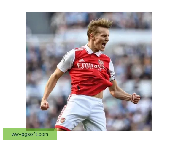 厄德高英超高光时刻全景回顾阿森纳中场核心的巅峰瞬间精彩集锦录