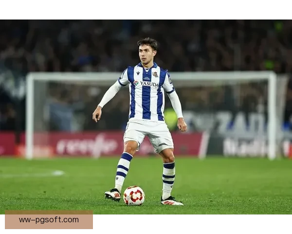 皇家社会中场核心苏维门迪坚守阵地拒绝利物浦挖角引关注