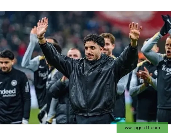 马尔穆什连续三场任意球建功展现精准脚法实力